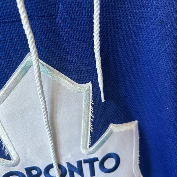 Toronto Maple Leafs Authentic Hockey Jersey - Joffrey Lupul Jersey - Reebok - Picture 6 of 9